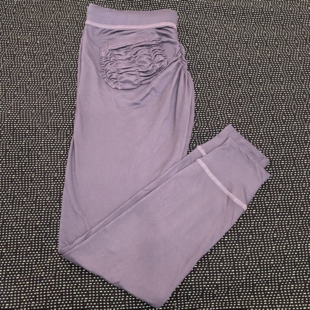 Cute Booty Lounge Jogger Leggings - Picture 2 of 5